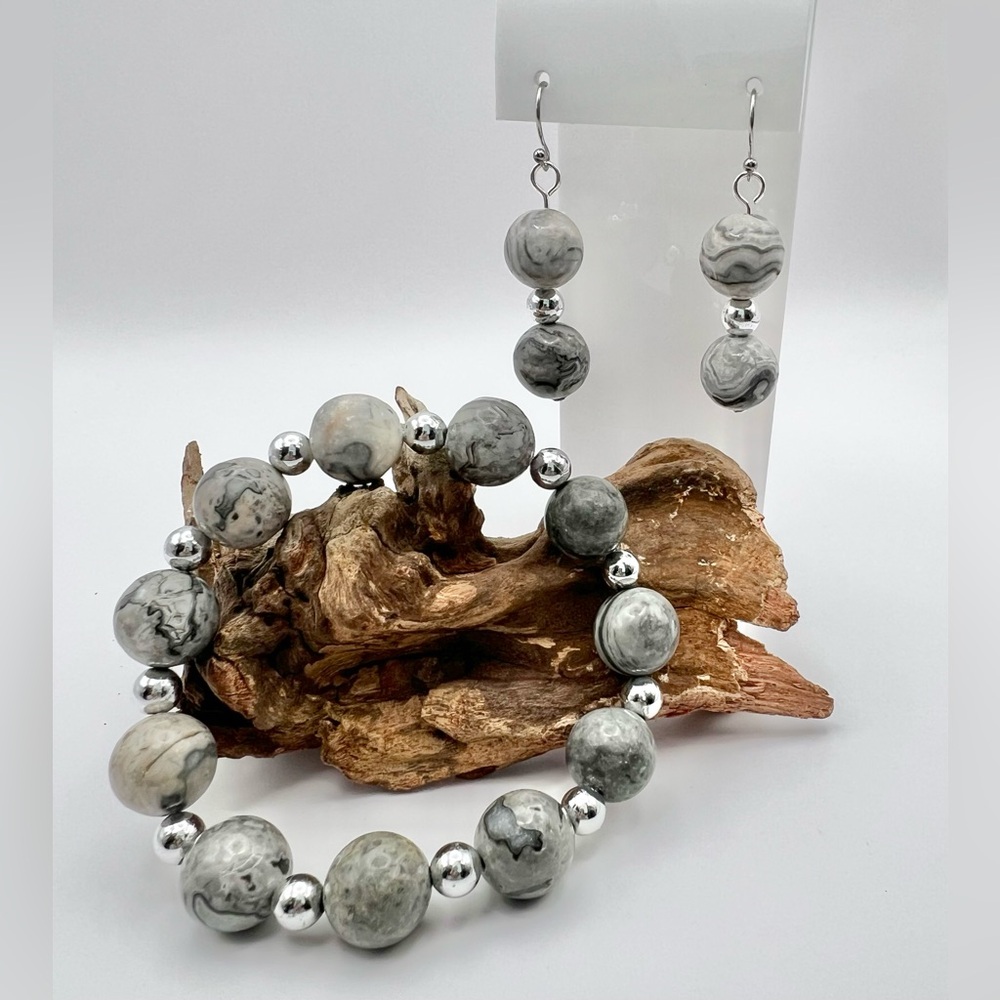 GREY MAP STONE SET